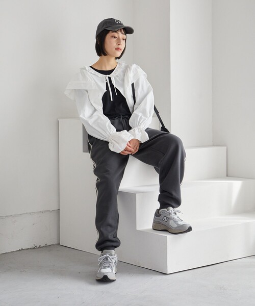 FREAK'S STORE（フリークスストア）の「限定展開　Gerry Cosby × FREAK'S STORE/ジェリーコスビー　Cosby別注 ラインスウェットパンツ（スウェットパンツ・レディース・ブラック/ナチュラル/ネイビー・SMALL/MEDIUM）」の6枚目の写真