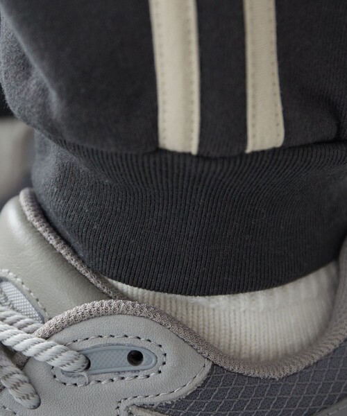 FREAK'S STORE（フリークスストア）の「限定展開　Gerry Cosby × FREAK'S STORE/ジェリーコスビー　Cosby別注 ラインスウェットパンツ（スウェットパンツ・レディース・ブラック/ナチュラル/ネイビー・SMALL/MEDIUM）」の15枚目の写真