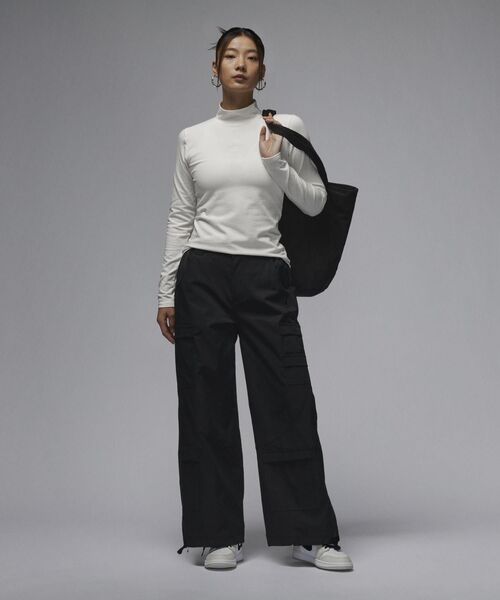 JORDAN BRAND（ジョーダンブランド）の「シカゴ ジョーダン ウィメンズ ヘビーウェイト パンツ / Jordan Chicago Women's Heavyweight Pants＜XS-XL 展開＞（その他パンツ・レディース・ブラック/グリーン系その他2/ブラウン系その他2/ブラウン系その他3・L/XS/M/S/XL）」の5枚目の写真