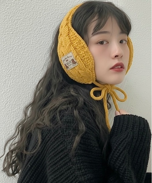 【ぎゅな】垂れ耳ボンネット イヤーマフ セール】【OKUOKU 0909】耳当て 手編みニット もこもこ ポンポン紐付き