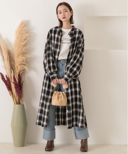 ad thie（アドティエ）の「選べる2柄 ネルチェック フレアシャツワンピース（シャツワンピース・レディース・ダークブラウン/ブラック/ベージュ/ブラウン/ブルー・LARGE/MEDIUM）」の6枚目の写真