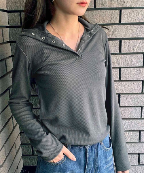 NANEA(ナネア)の「スナップボタンリブTシャツ(Tシャツ/カットソー・レディース・グレー/ブラック/ホワイト・SMALL/MEDIUM/LARGE)」の10枚目の写真