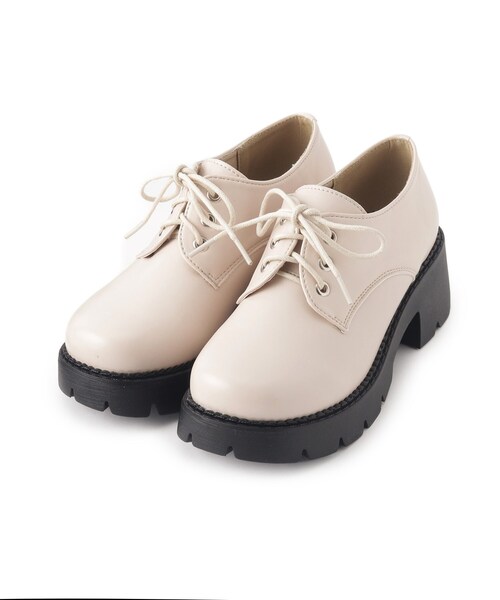 cs T&P（シーエスティーアンドピー）の「【抗菌・消臭】レースアップオックスフォードパンプス（パンプス・レディース・ブラック系8/アイボリー/ブラック系5・LL/M/L/S）」の4枚目の写真