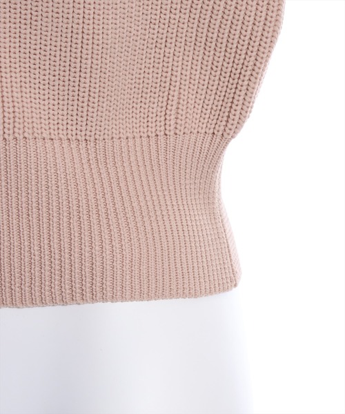 clear（クリア）の「≪再入荷≫ブローチ付き肩スリット畦編み長袖ニットトップス[大人 フェミニン]（ニット/セーター・レディース・ピンクベージュ/ブラック/アイボリー・F）」の12枚目の写真