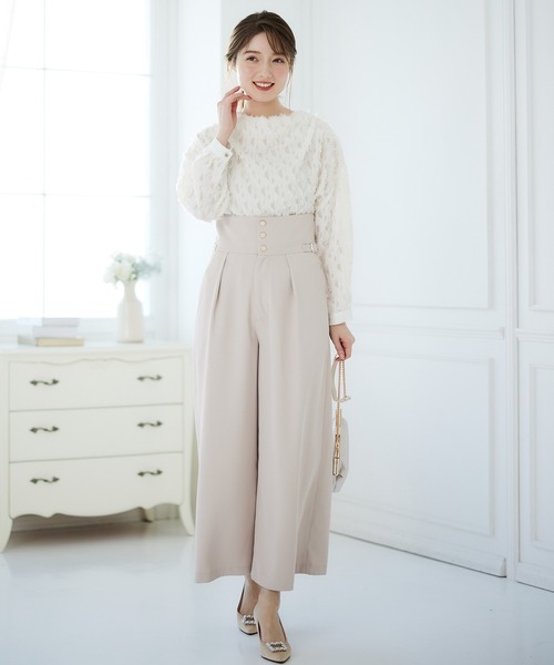 12Twelve Agenda（トゥエルブ　アジェンダ）の「フェザーカットジャガードドレープネックブラウス（シャツ/ブラウス・レディース・ブラック/オフホワイト・M）」の4枚目の写真