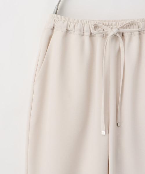 Honeys(ハニーズ)の「イージーストレートパンツ(股下67cm)(その他パンツ・レディース・アイボリー/ブラック/杢グレー/ミント/ベージュ・S/M/L/LL)」の19枚目の写真