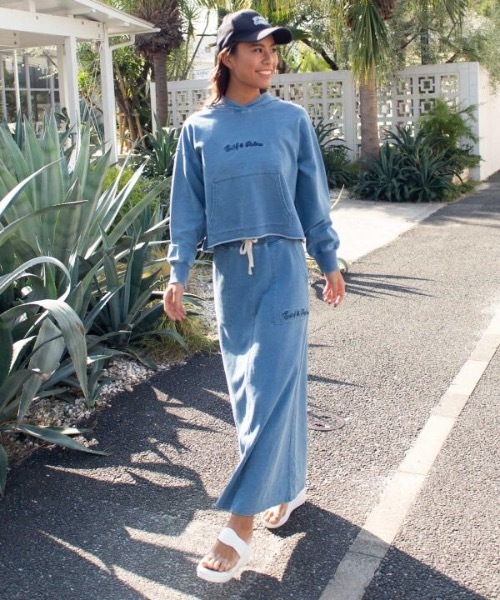 Kahiko(カヒコ)の「【Kahiko】SURF&Palms モクホロロングスカート(スカート・レディース・ライトブルー/ダークブルー・FREE)」の4枚目の写真