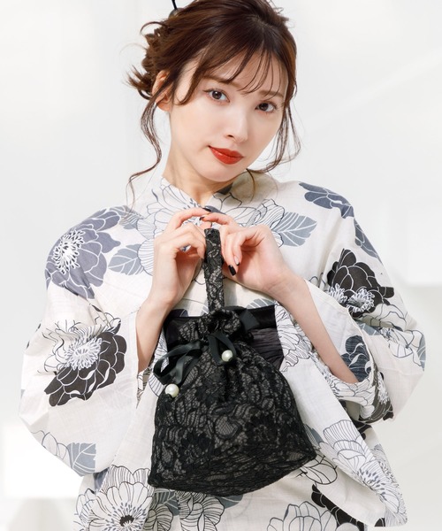 Dita（ディータ）の「ころんと大人かわいい。レース巾着【W】（和装小物・レディース・アイボリー/ブラック/ブルーグレー/ピンクベージュ/ワイン/ベージュ/ネイビー/グレー/ラベンダー・FREE）」の3枚目の写真