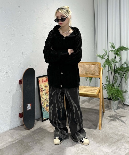 sedacle（セダクル）の「ニュアンスブリーチ加工デニム（デニムパンツ・メンズ・ブラック/インディゴブルー・SMALL/MEDIUM/LARGE）」の10枚目の写真