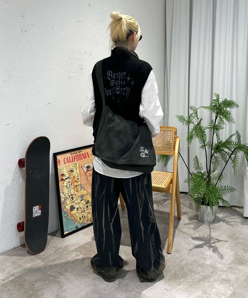 sedacle（セダクル）の「ニュアンスブリーチ加工デニム（デニムパンツ・メンズ・ブラック/インディゴブルー・SMALL/MEDIUM/LARGE）」の20枚目の写真