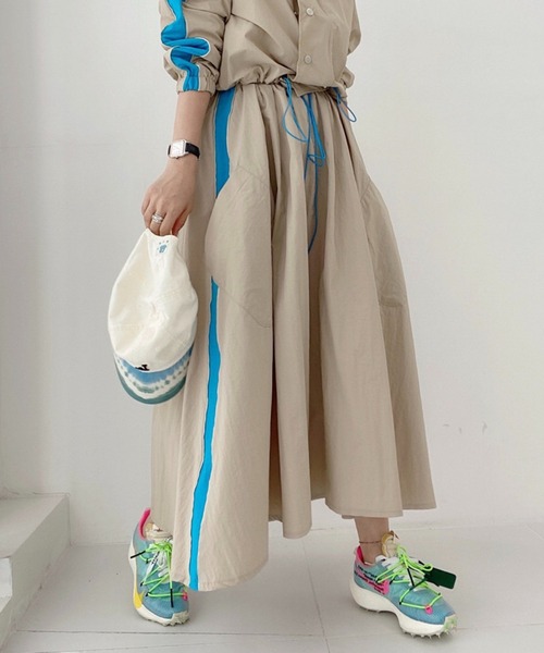 ページ限定特価♡新品☆アウターとロングスカートの2点♡送料込み セール】【ペチコート付】ベルト付チュールロングスカート