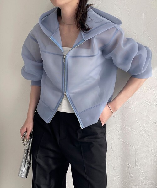 fredy emue（フレディエミュ）の「シアーダンボールフードブルゾン（ブルゾン・レディース・ブラック/サックスブルー・38）」の9枚目の写真