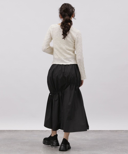 LAKOLE（ラコレ）の「カットジャガードショートカーディガン / 111315（カーディガン/ボレロ・レディース・ブラック/アイボリー/ブルー/イエロー・SMALL/MEDIUM）」の6枚目の写真