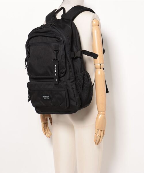 YAKPAK（ヤックパック）の「【YAKPAK】W POCKET BACKPACK　大容量/A4B4収納可（バックパック/リュック・メンズ・ブラック・ﾌﾘ-）」の6枚目の写真