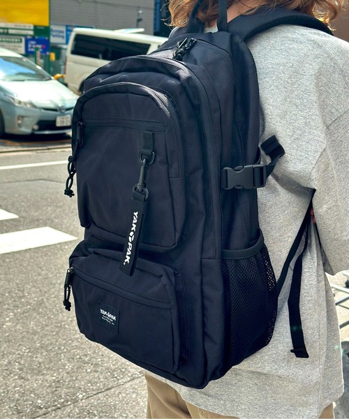 YAKPAK（ヤックパック）の「【YAKPAK】W POCKET BACKPACK　大容量/A4B4収納可（バックパック/リュック・メンズ・ブラック・ﾌﾘ-）」の7枚目の写真