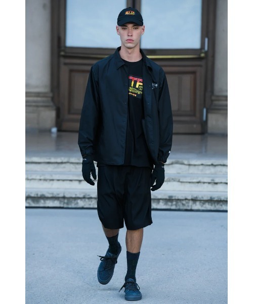 WHITE MOUNTAINEERING(ホワイトマウンテニアリング)の「BTTF T-SHIRT(Tシャツ/カットソー・メンズ・ブラック/ホワイト・4/3/2)」の5枚目の写真