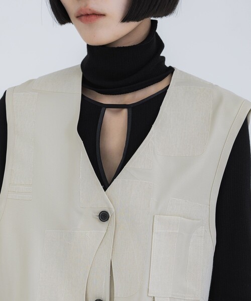 IHNN（イン）の「【IHNN/イン】BONDING FISHING VEST（ベスト・レディース・ベージュ/ブラック・FREE）」の8枚目の写真