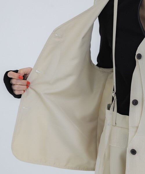 IHNN（イン）の「【IHNN/イン】BONDING FISHING VEST（ベスト・レディース・ベージュ/ブラック・FREE）」の11枚目の写真