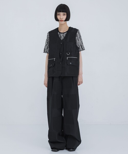 IHNN（イン）の「【IHNN/イン】BONDING FISHING VEST（ベスト・レディース・ベージュ/ブラック・FREE）」の13枚目の写真