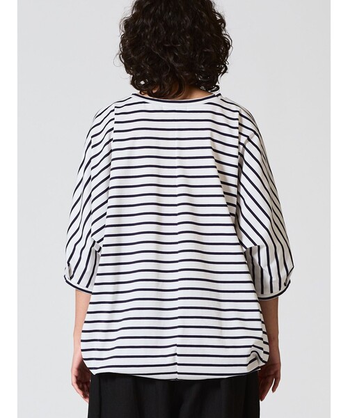 mizuiroind(ミズイロインド)の「mizuiro ind ボーダードルマンコクーンプルオーバー(Tシャツ/カットソー・レディース・ブルー/ネイビー/ブラック・FREE)」の10枚目の写真