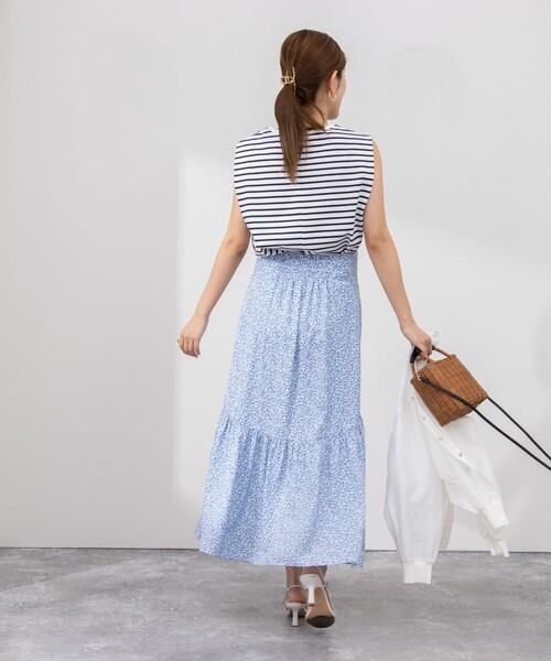 NOLLEY’S（ノーリーズ）の「小花プリントハイウエストギャザースカート（スカート・レディース・ブラック系その他/ブルー系その他・38/36）」の7枚目の写真