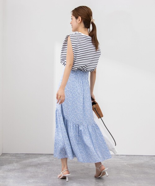 NOLLEY’S（ノーリーズ）の「小花プリントハイウエストギャザースカート（スカート・レディース・ブラック系その他/ブルー系その他・38/36）」の8枚目の写真