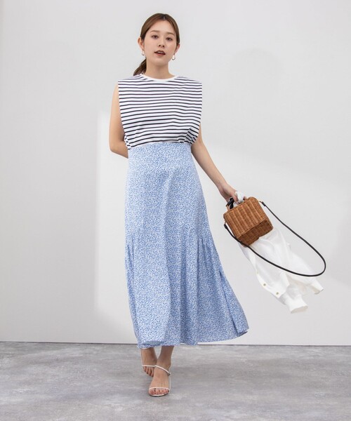 NOLLEY’S（ノーリーズ）の「小花プリントハイウエストギャザースカート（スカート・レディース・ブラック系その他/ブルー系その他・38/36）」の11枚目の写真