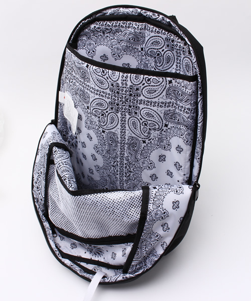 GRAVIS(グラヴィス)の「ユニセックス グラビス トランスポート バックパック GRAVIS TRANSPORT MUSTARD/BLACK(バックパック/リュック・メンズ・ブラック/ブラウン・ONE SIZE)」の10枚目の写真