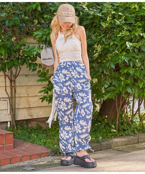 anap mimpi（アナップミンピ）の「厚底トングサンダル（サンダル・レディース・ブラック/アイボリー・M/L）」の17枚目の写真