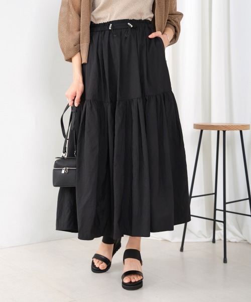 Bou Jeloud（ブージュルード）の「ナイロンワッシャースカート（スカート・レディース・オレンジ/ブラック/ライトブルー・FREE）」の2枚目の写真