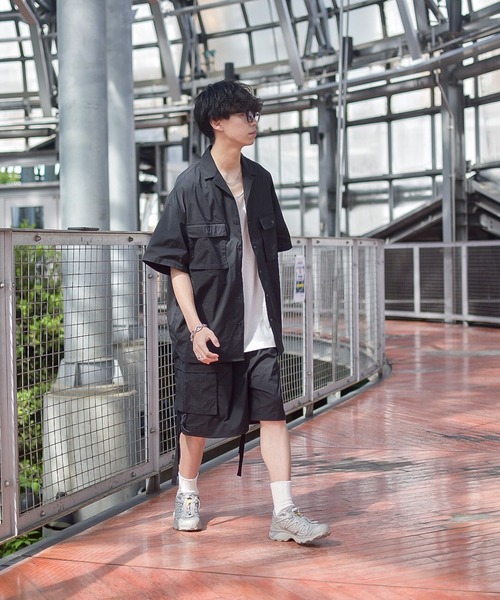 INTERPLAY（インタープレイ）の「【INTERPLAY x たいが】ビッグ ポケット スナップ オープンカラー 半袖シャツ（シャツ/ブラウス・メンズ・ブラック/カーキ/ベージュ・FREE）」の10枚目の写真