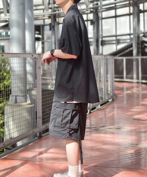 INTERPLAY（インタープレイ）の「【INTERPLAY x たいが】ビッグ ポケット スナップ オープンカラー 半袖シャツ（シャツ/ブラウス・メンズ・ブラック/カーキ/ベージュ・FREE）」の13枚目の写真