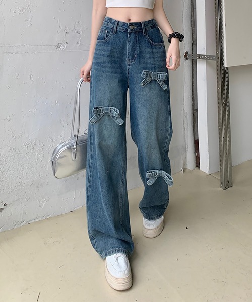 Girly Doll(ガーリードール)の「リボンワイドデニムパンツ(デニムパンツ・レディース・ダークブルー/ライトブルー/ブラック・L/M/S)」の3枚目の写真