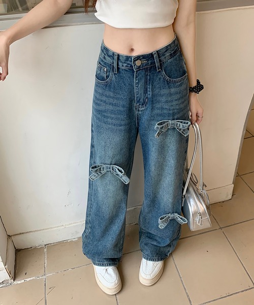 Girly Doll(ガーリードール)の「リボンワイドデニムパンツ(デニムパンツ・レディース・ダークブルー/ライトブルー/ブラック・L/M/S)」の22枚目の写真