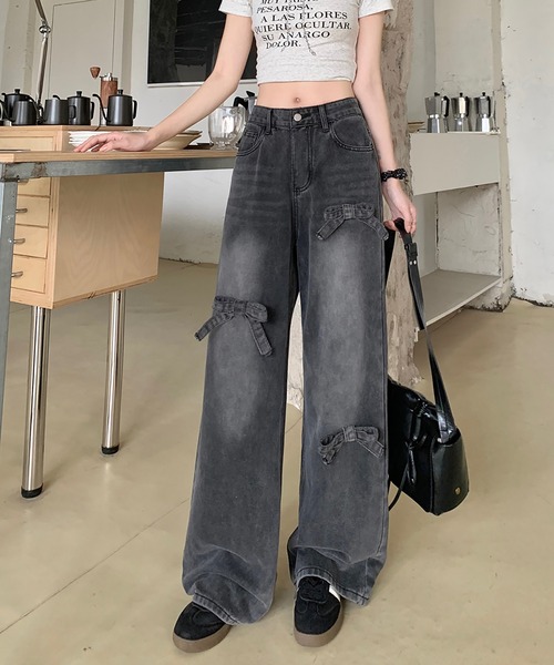 Girly Doll(ガーリードール)の「リボンワイドデニムパンツ(デニムパンツ・レディース・ダークブルー/ライトブルー/ブラック・L/M/S)」の14枚目の写真