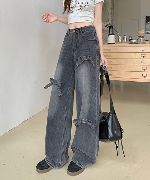 Girly Doll(ガーリードール)の「リボンワイドデニムパンツ(デニムパンツ・レディース・ダークブルー/ライトブルー/ブラック・L/M/S)」の15枚目の写真