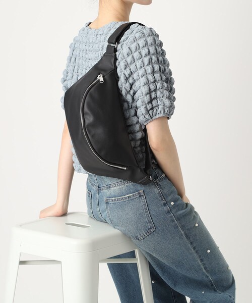 Ober Tashe（オーバータッシェ）の「合皮ボディバッグ（ボディバッグ/ウエストポーチ・レディース・ライトグレー/その他1/ブラック/ベージュ・FREE）」の19枚目の写真