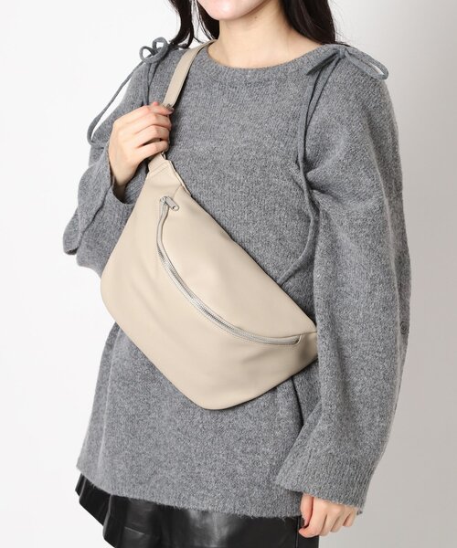 Ober Tashe（オーバータッシェ）の「合皮ボディバッグ（ボディバッグ/ウエストポーチ・レディース・ライトグレー/その他1/ブラック/ベージュ・FREE）」の21枚目の写真