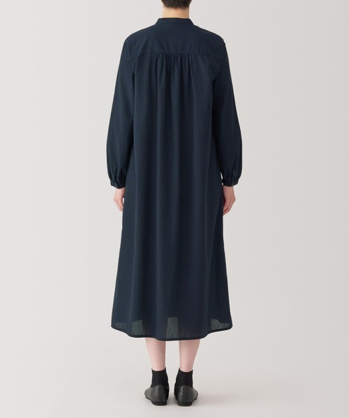 無印良品（ムジルシリョウヒン）の「婦人　綿ボイル　長袖ワンピース（ワンピース・レディース・ダークネイビー・XL/L/M/S）」の4枚目の写真