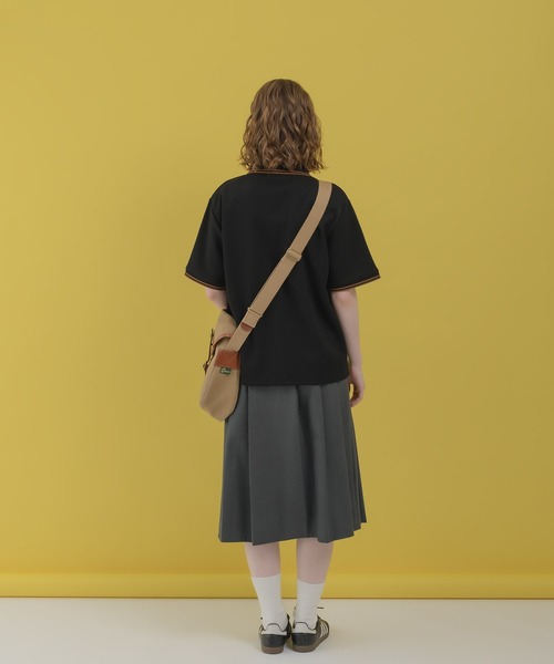 MUHET（ミュエータ）の「ライン入りカノコポロシャツ（ポロシャツ・レディース・ブラック/ライトブルー/ネイビー/カーキ・MEDIUM/X-LARGE）」の13枚目の写真