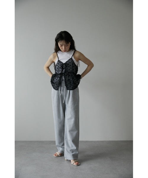 DRWCYS(ドロシーズ)の「フラワーシアートップス(キャミソール・レディース・ブラック/ホワイト・FREE)」の17枚目の写真