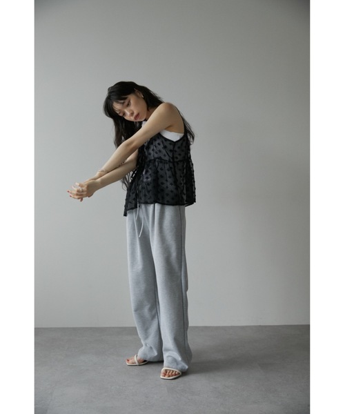 DRWCYS(ドロシーズ)の「フラワーシアートップス(キャミソール・レディース・ブラック/ホワイト・FREE)」の19枚目の写真