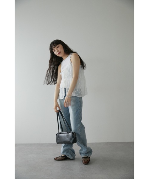 DRWCYS(ドロシーズ)の「フラワーシアートップス(キャミソール・レディース・ブラック/ホワイト・FREE)」の15枚目の写真