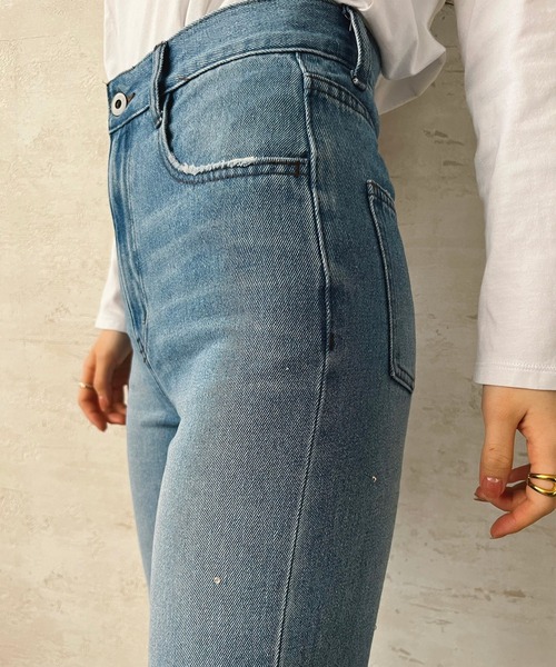 favclo.（ファブクロ）の「rhinestone denim pants / ラインストーンデニムパンツ（デニムパンツ・レディース・ライトブルー・LARGE/SMALL）」の5枚目の写真