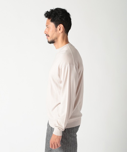 MEN'S BIGI(メンズビギ)の「16Gハイゲージクルーニットソー(ニット/セーター・メンズ・ブラウン/ベージュ/ブルー/ブラック・01/02/03/04)」の13枚目の写真