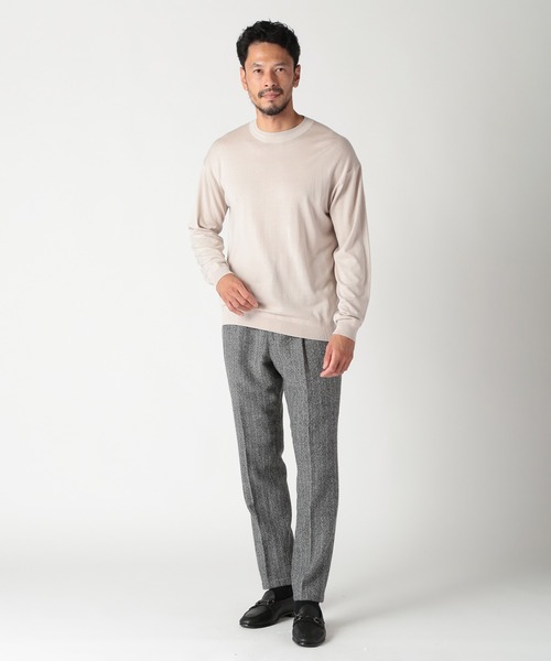 MEN'S BIGI(メンズビギ)の「16Gハイゲージクルーニットソー(ニット/セーター・メンズ・ブラウン/ベージュ/ブルー/ブラック・01/02/03/04)」の9枚目の写真