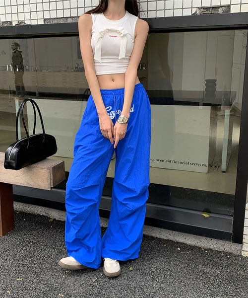 LYEON(リヨン)の「フロントロゴストリングナイロンパンツ(その他パンツ・レディース・ブラック/ブルー/ホワイト/レッド・FREE)」の8枚目の写真