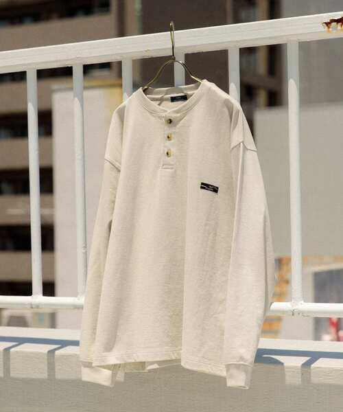ITEMS URBANRESEARCH(アイテムズ アーバンリサーチ)の「天竺 ワンポイント ヘンリーL.スリーブT(Tシャツ/カットソー・メンズ・ベージュ/その他1/ホワイト/ブルー/ブラック・MEDIUM/LARGE)」の14枚目の写真