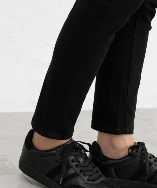 Honeys（ハニーズ）の「スリムデニムスキニー（股下６４ｃｍ）（デニムパンツ・レディース・ワンウォッシュ/ブラック・LL/SS/S/M/L）」の8枚目の写真