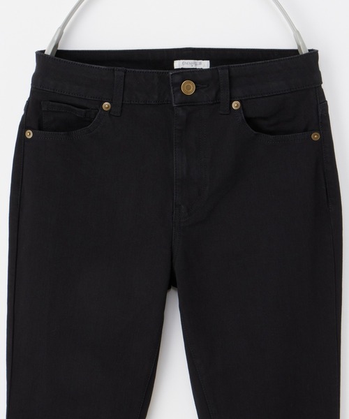 Honeys（ハニーズ）の「スリムデニムスキニー（股下６４ｃｍ）（デニムパンツ・レディース・ワンウォッシュ/ブラック・LL/SS/S/M/L）」の16枚目の写真